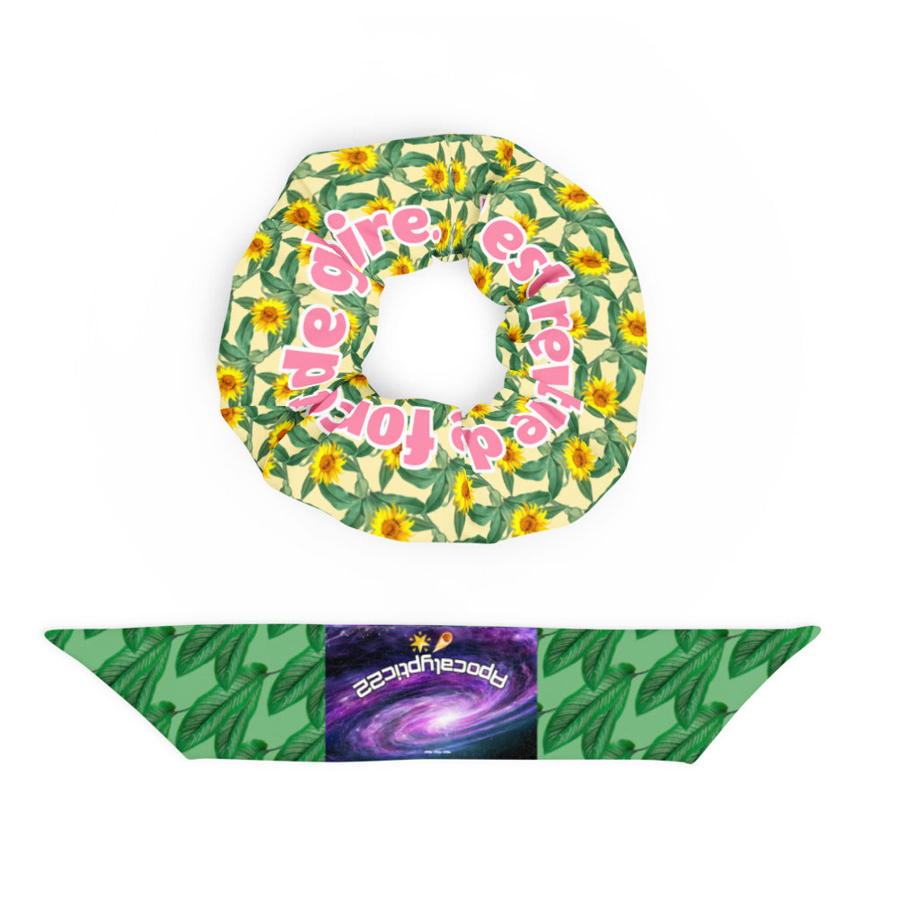 回收的寵兒 - 它塗有力和榮耀。她明智地張開嘴