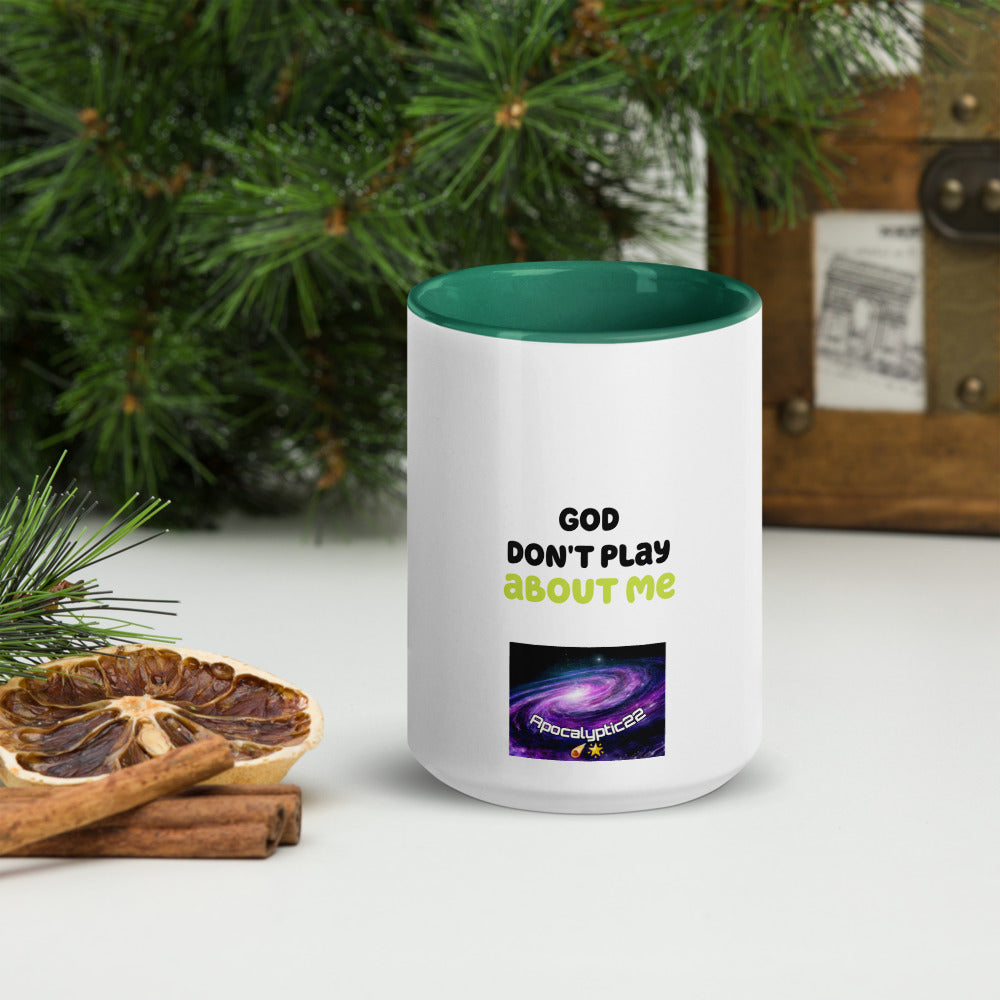 Mug à Intérieur Coloré - God don't play about me