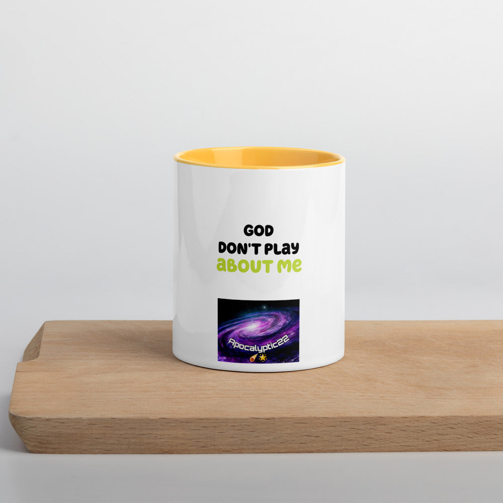 Mug à Intérieur Coloré - God don't play about me
