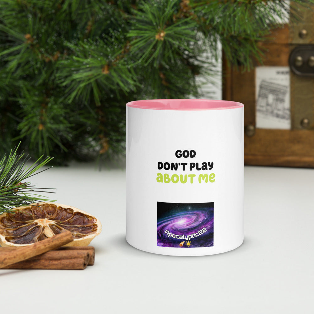 Mug à Intérieur Coloré - God don't play about me