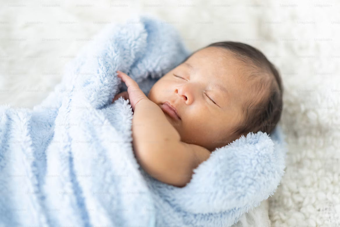 Quand tout devient trop lourd… Le guide de survie des nouvelles mamans à bout de forces (bébés 0 à 3 ans). Épuisée, stressée, dépassée ? Ce guide est là pour vous (ebook) (Français/Anglais/Chinois/Indien)