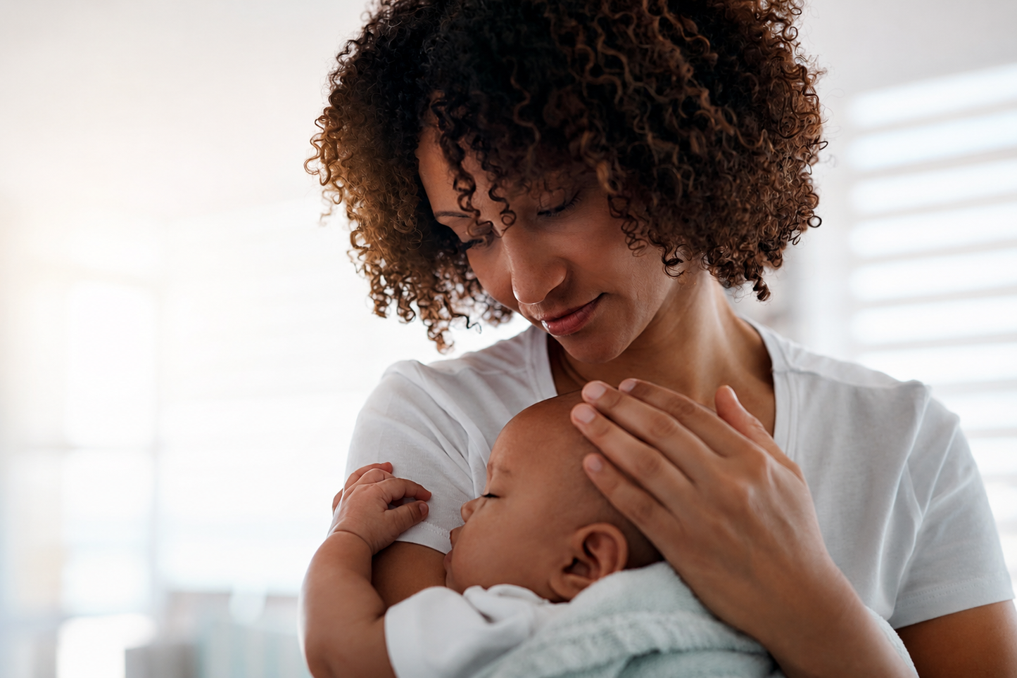 Quand tout devient trop lourd… Le guide de survie des nouvelles mamans à bout de forces (bébés 0 à 3 ans). Épuisée, stressée, dépassée ? Ce guide est là pour vous (ebook) (Français/Anglais/Chinois/Indien)